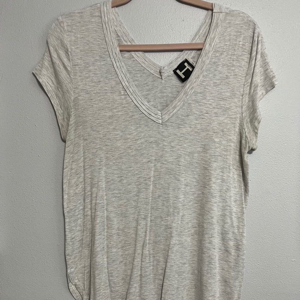 H by Bordeaux short sleeve gray t shirt size large